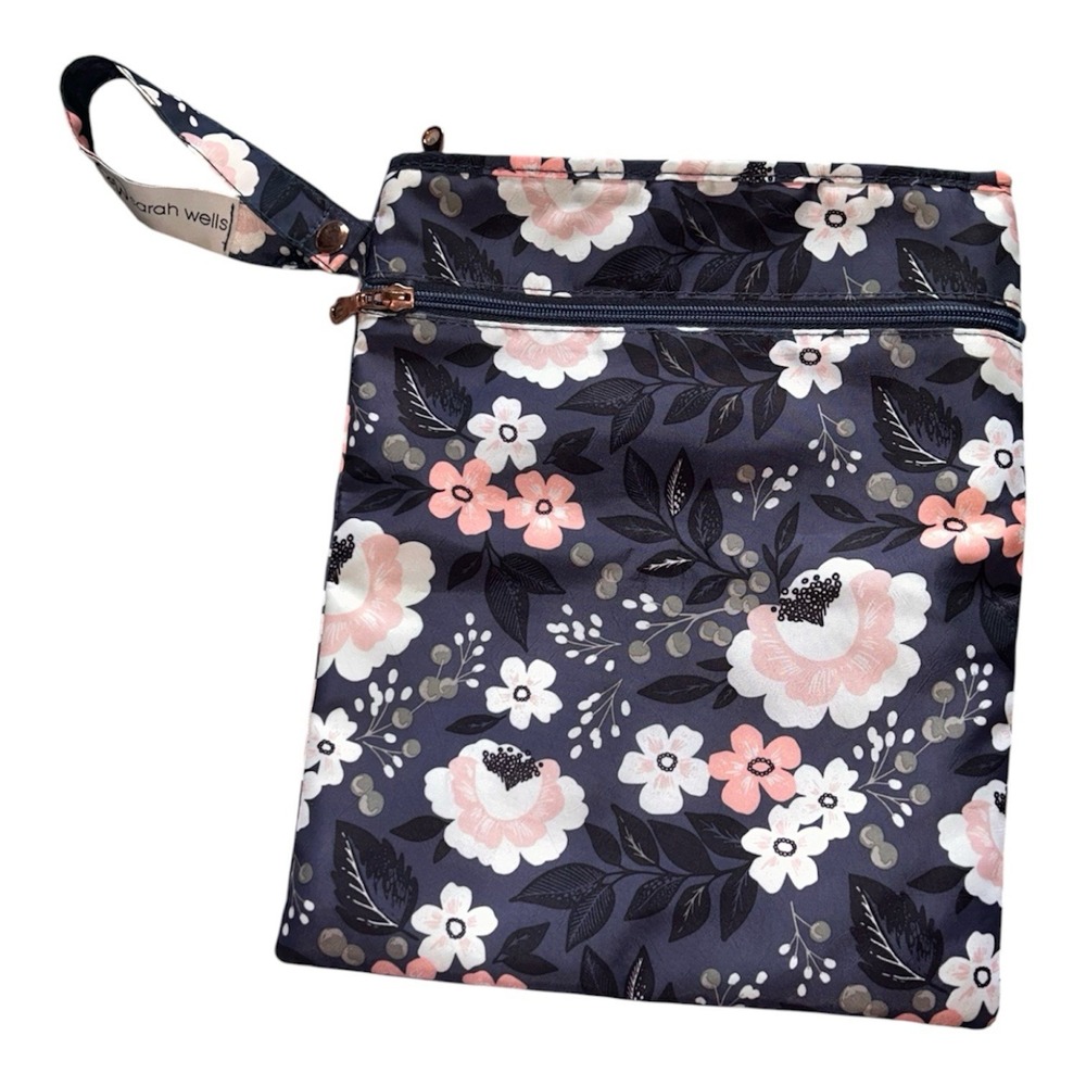 Sarah Wells Wet Parts Wet Dry Bag Le Floral Navy Blue Baby Feeding Postpartum